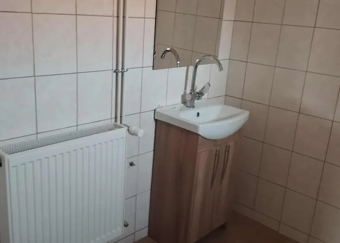 Nadenka & Mgr Vendeghaz Case de vacanță